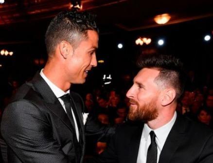 雄鹿官方：AJ·格林左肩挫伤，本场对阵76人不会回归