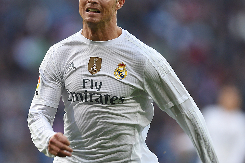 重庆铜梁龙冲超成功，重庆足球时隔4个赛季重返中超联赛