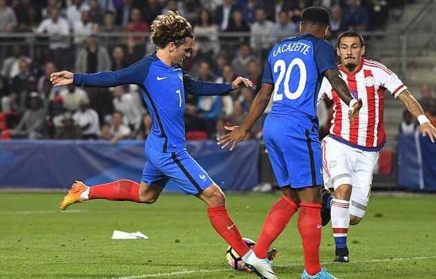 杜兰特连续得分，引领全队节奏