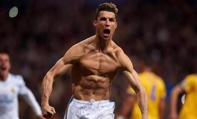 西装暴徒伦纳德受伤缺阵8场！快船总裁曝：没外界想的那么简单