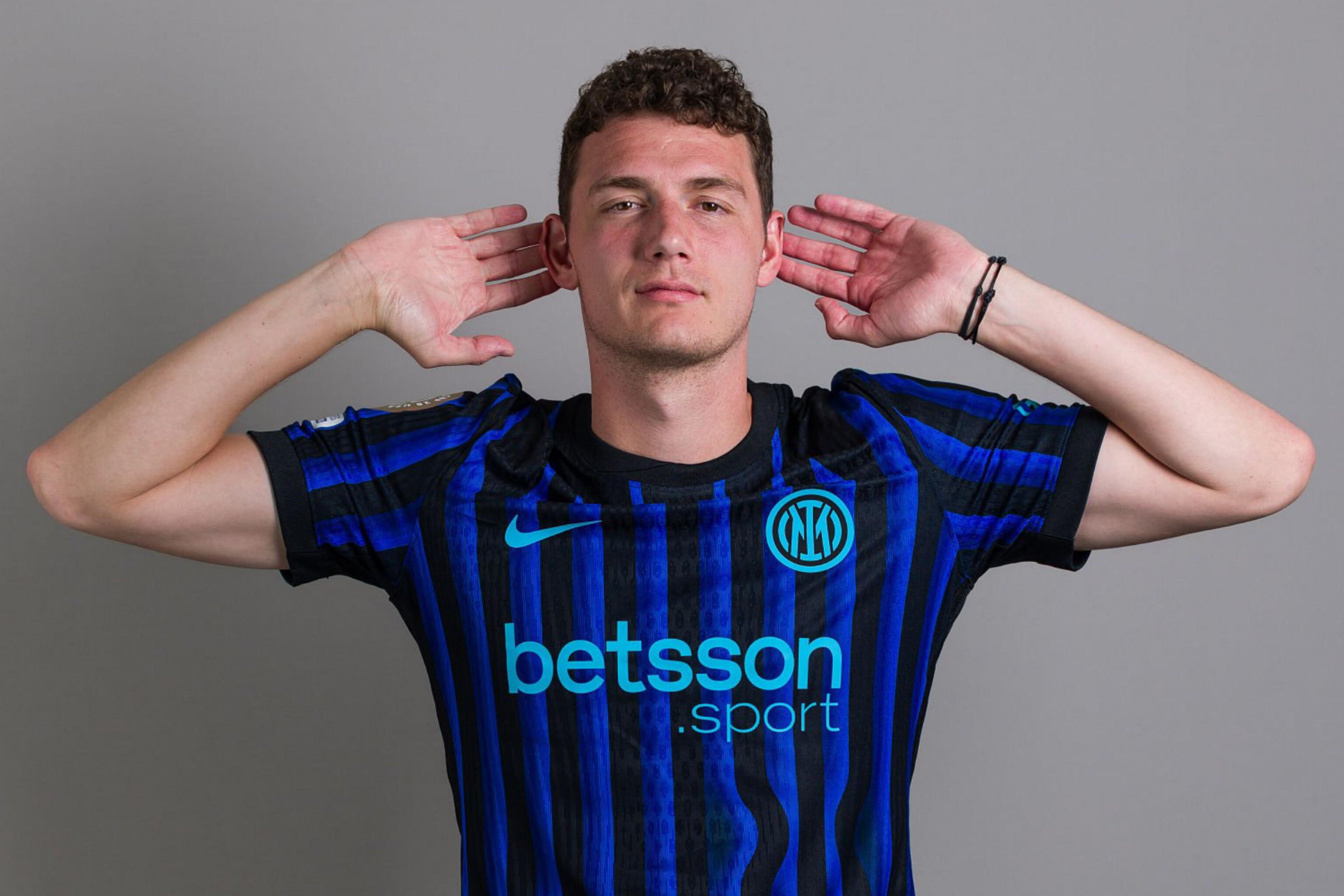 球星单节连续命中三记三分