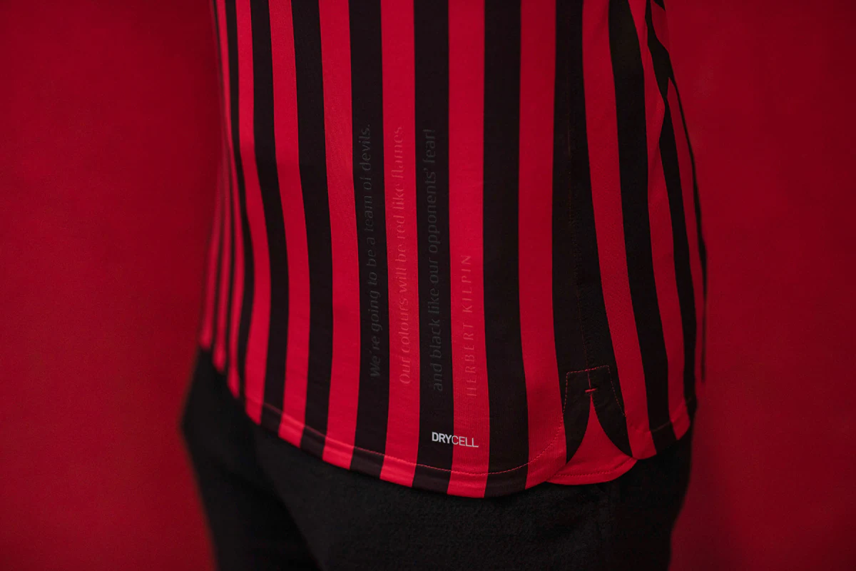 阿莱格里电话指挥后，米兰火速扳回一城