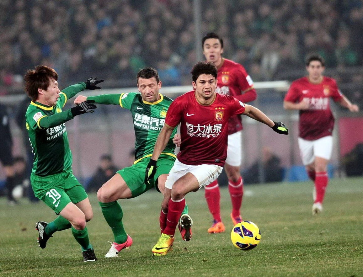 官方：莱斯特城英超冠军主力成员富克斯执教英乙纽波特